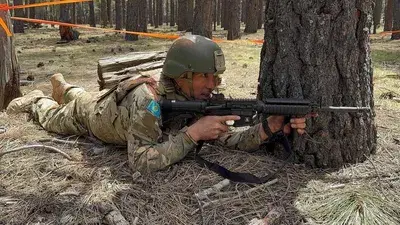 Казахстанский военнослужащий установил рекорд на конкурсе Best warrior в США